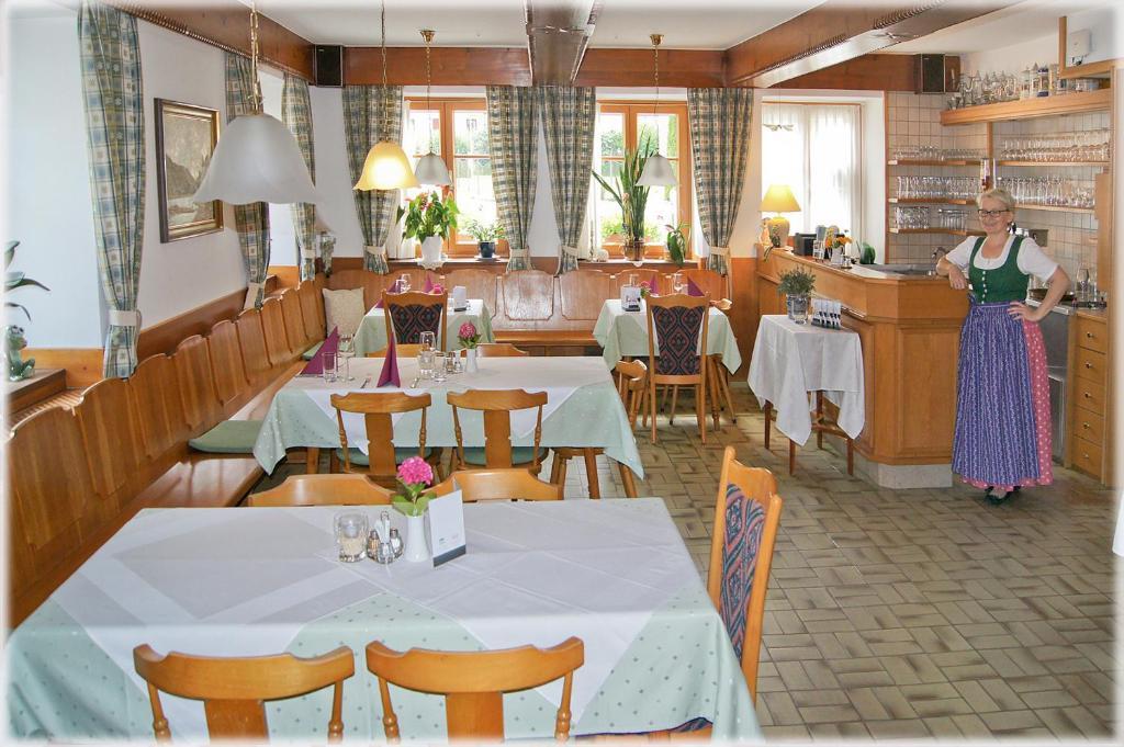 Gasthof-Pension Schuetz Wesenufer Exterior photo
