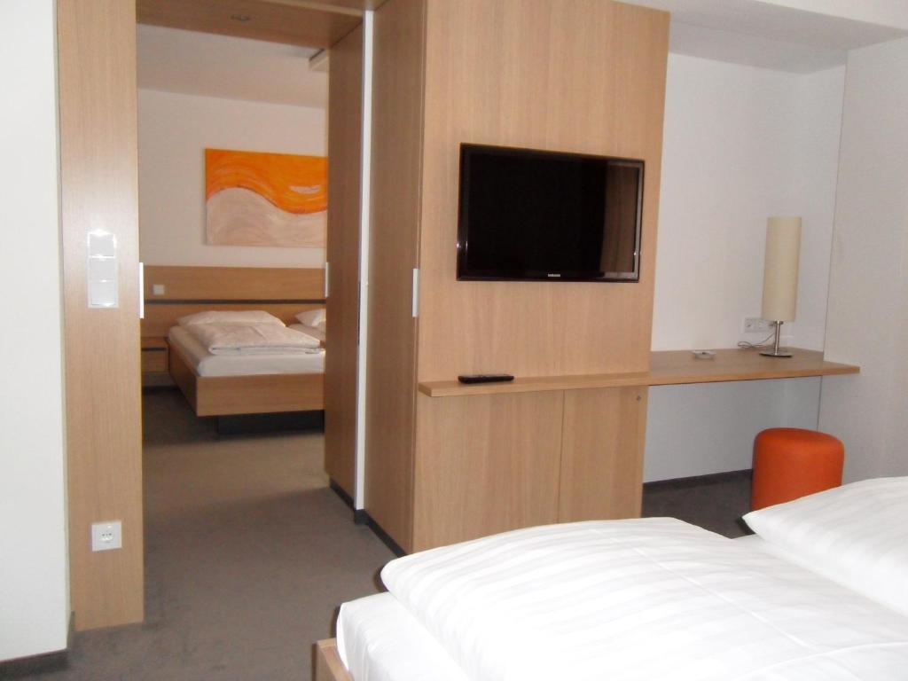 Gasthof-Pension Schuetz Wesenufer Room photo